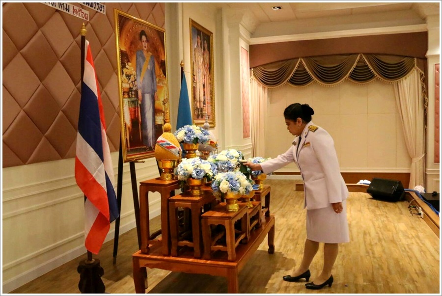 ﻿กรมบังคับคดีจัดพิธีลงนามถวายพระพรชัยมงคล สมเด็จพระนางเจ้าสิริกิติ์ พระบรมราชินีนาถ พระบรมราชชนนีพันปีหลวง เนื่องในโอกาสวันเฉลิมพระชนมพรรษา 12 สิงหาคม 2563